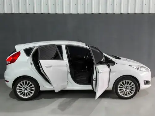 Ford Fiesta Kinetic 1.6 Se Powershift 120cv 2017