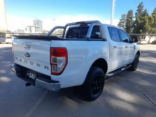 Ford Ranger 3.2 Cd 4x2 Xlt Tdci 200cv 2015
