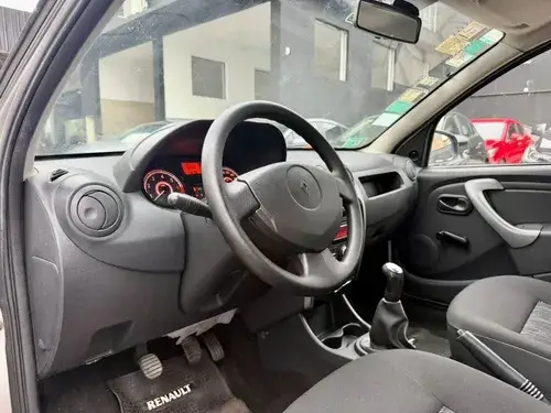 Renault Sandero 1.6 8V PACK L11 2011