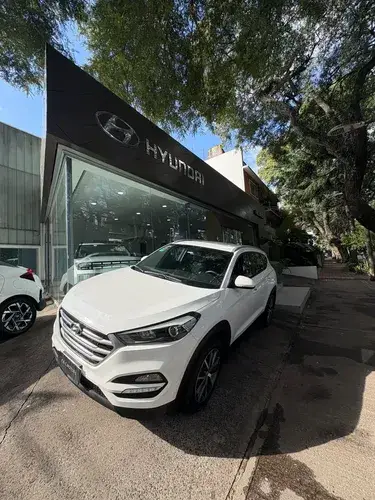 Hyundai Tucson 2.0 Gl 154cv 6at 2wd 2016