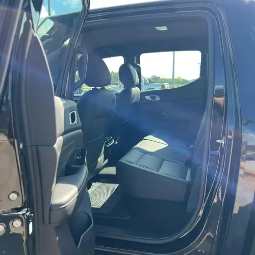 RAM Dakota 2.2Td Laramie 4Wd At8 2026