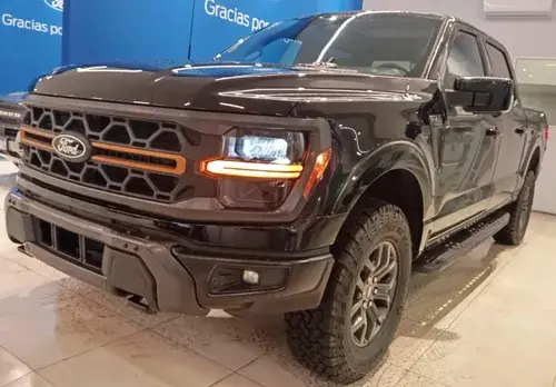 Ford F-150 5.0L V8 Tremor 4X4 At 2025