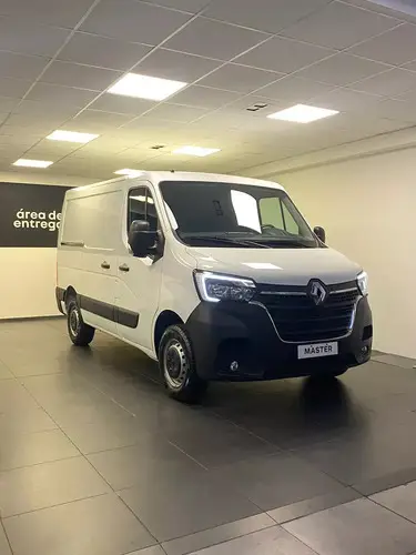 Renault Master corta 2026