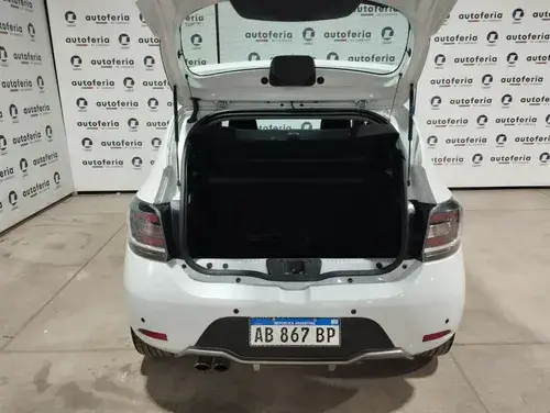 Renault Sandero 2.0 16V RS L16 2017