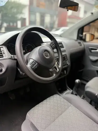 Volkswagen Fox 1.6 Confortline Saf 2015
