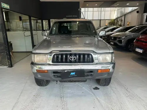 Toyota Hilux 3.0 CD 4x2 2004