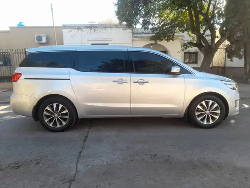 Kia Carnival 2.2 Crdi Ex Premium 2016