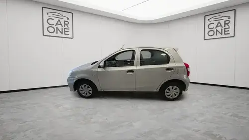 Toyota Etios 1.5 X MT6 5P 2023