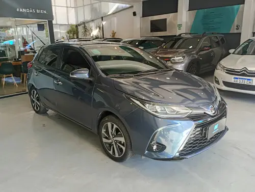 Toyota Yaris S 1.5 CVT 2022