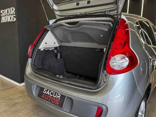 Fiat Palio 1.4 5 P ATTRACT 2016