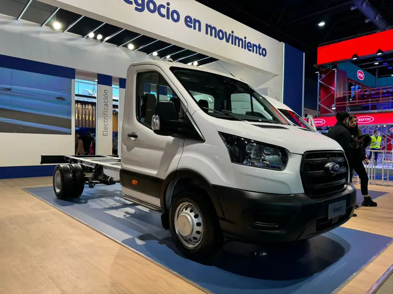 Ford TRANSIT CHASIS 2.0L 470E 2026
