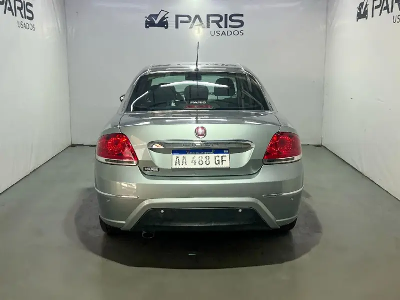 Fiat Linea 1.8 ESSENCE L/16 2016