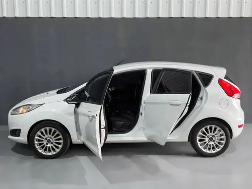 Ford Fiesta Kinetic 1.6 Se Powershift 120cv 2017