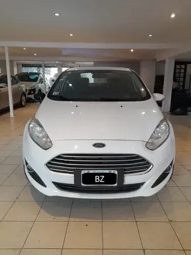 Ford Fiesta 1.6 SE PLUS 2015