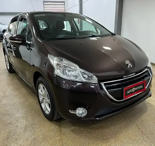 Peugeot 208 1.5 Allure 2015
