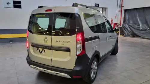 Renault Kangoo Ii 1.6 Sce Stepway 2026