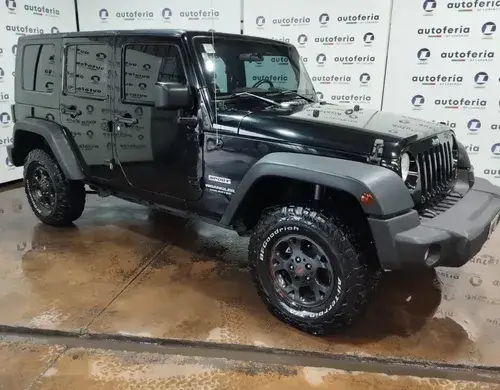 Jeep Wrangler 3.8 UNLIMITED 4P L07 2010