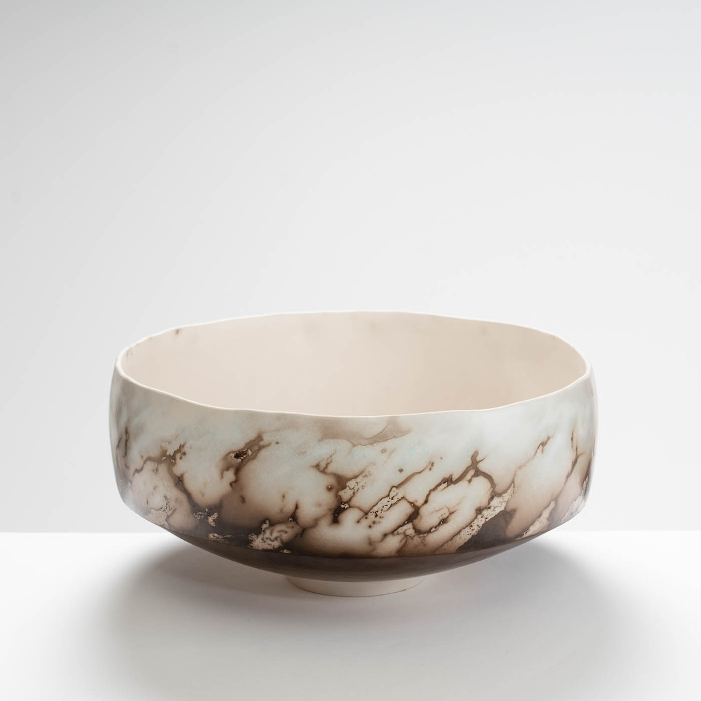 MG573Y34 Large Centrepiece Blue Bowl