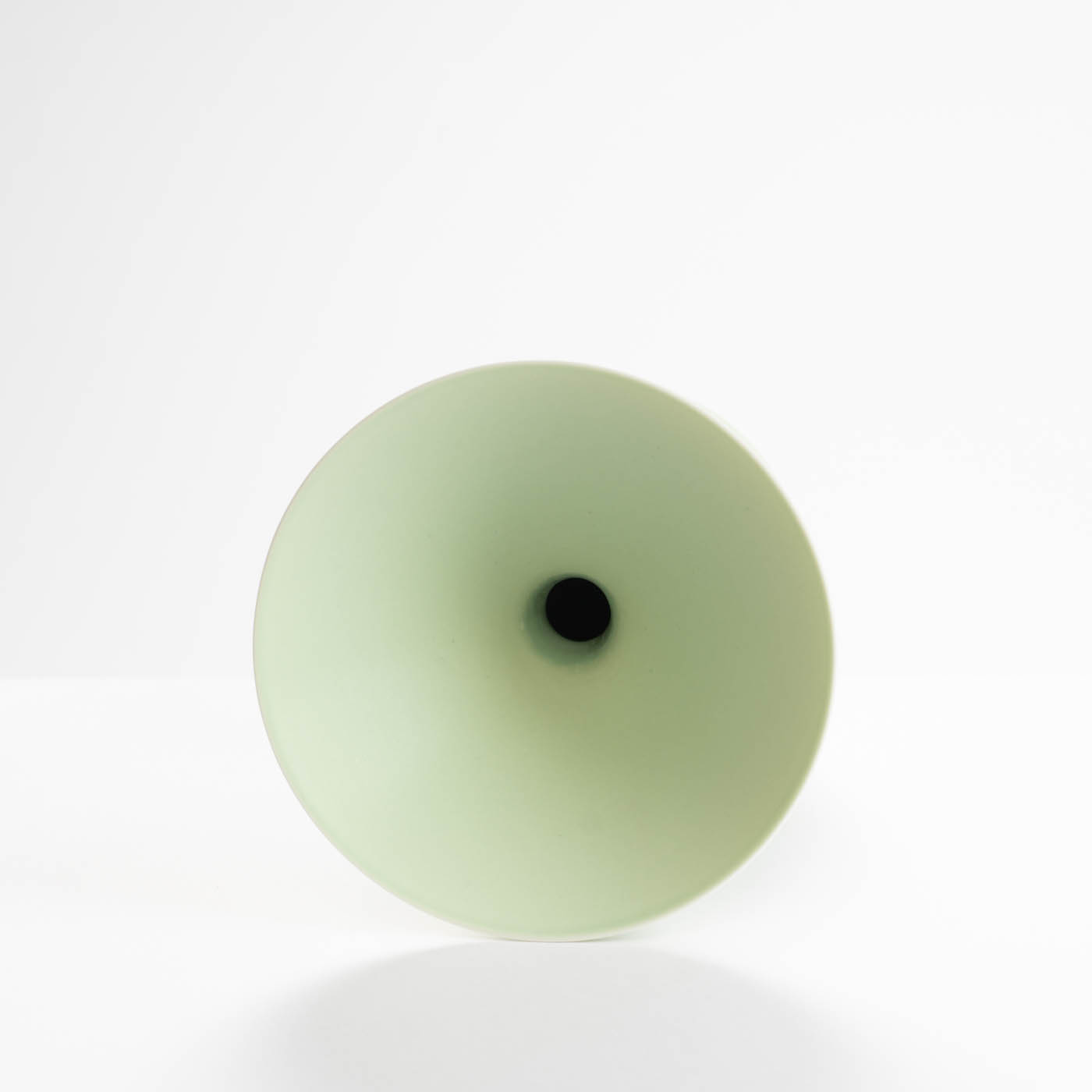 AS278Y94 Pea Green Vase