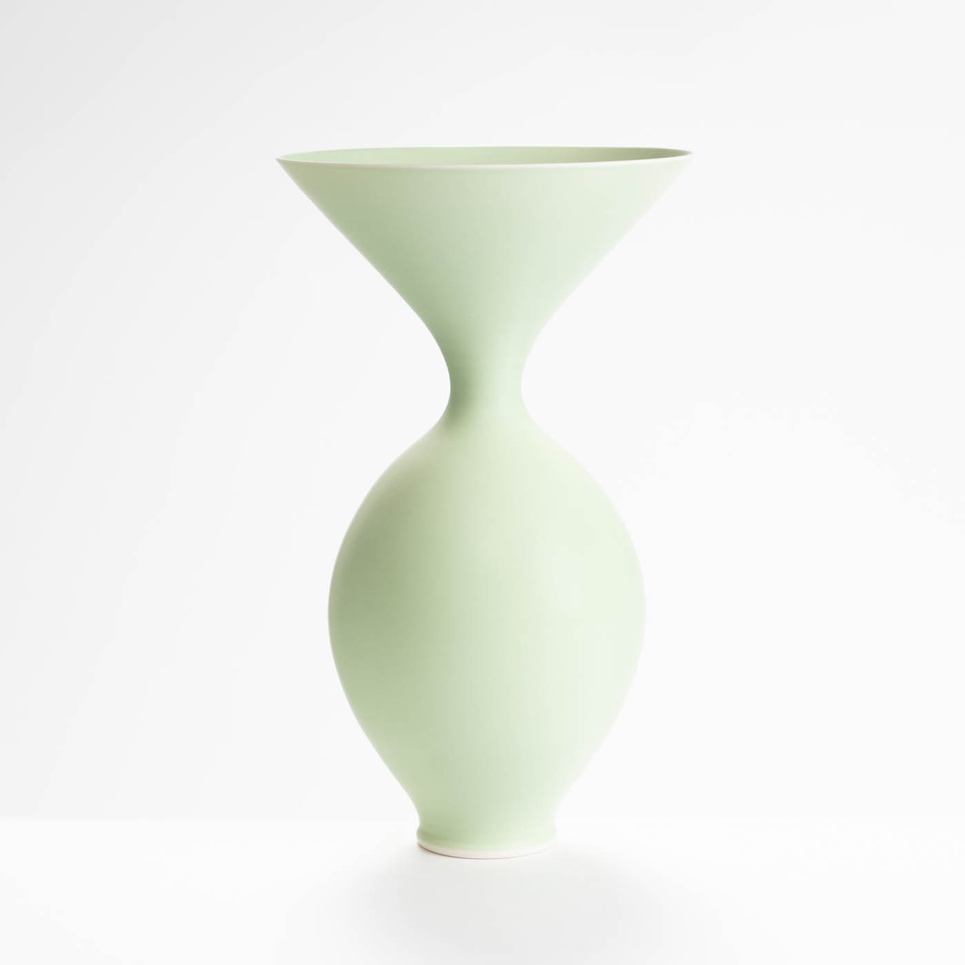 AS278Y94 Pea Green Vase