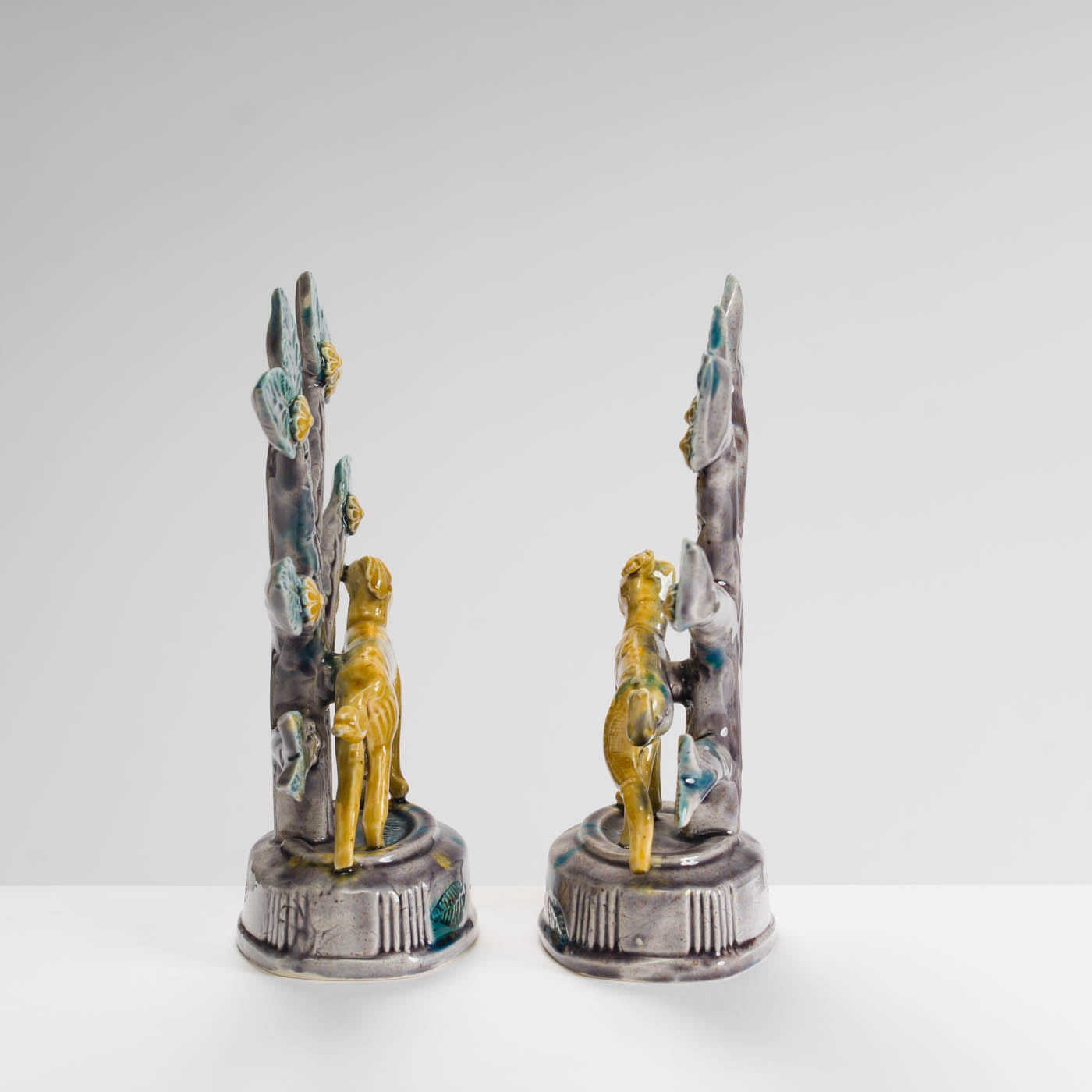 RW395Y31 Hounds (Pair)