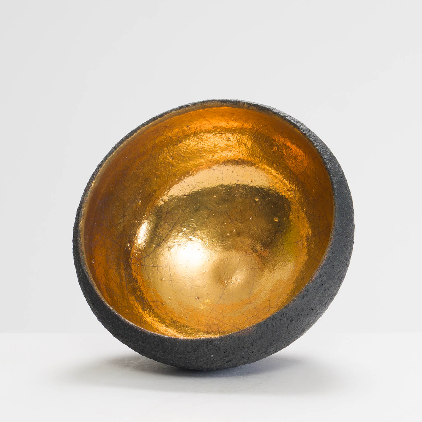 SF209Y954 Black/Gold Bowl Medium