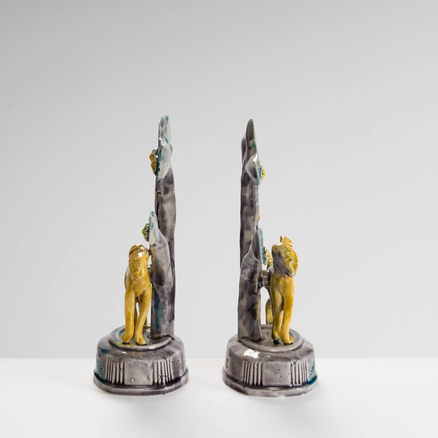 RW395Y31 Hounds (Pair)