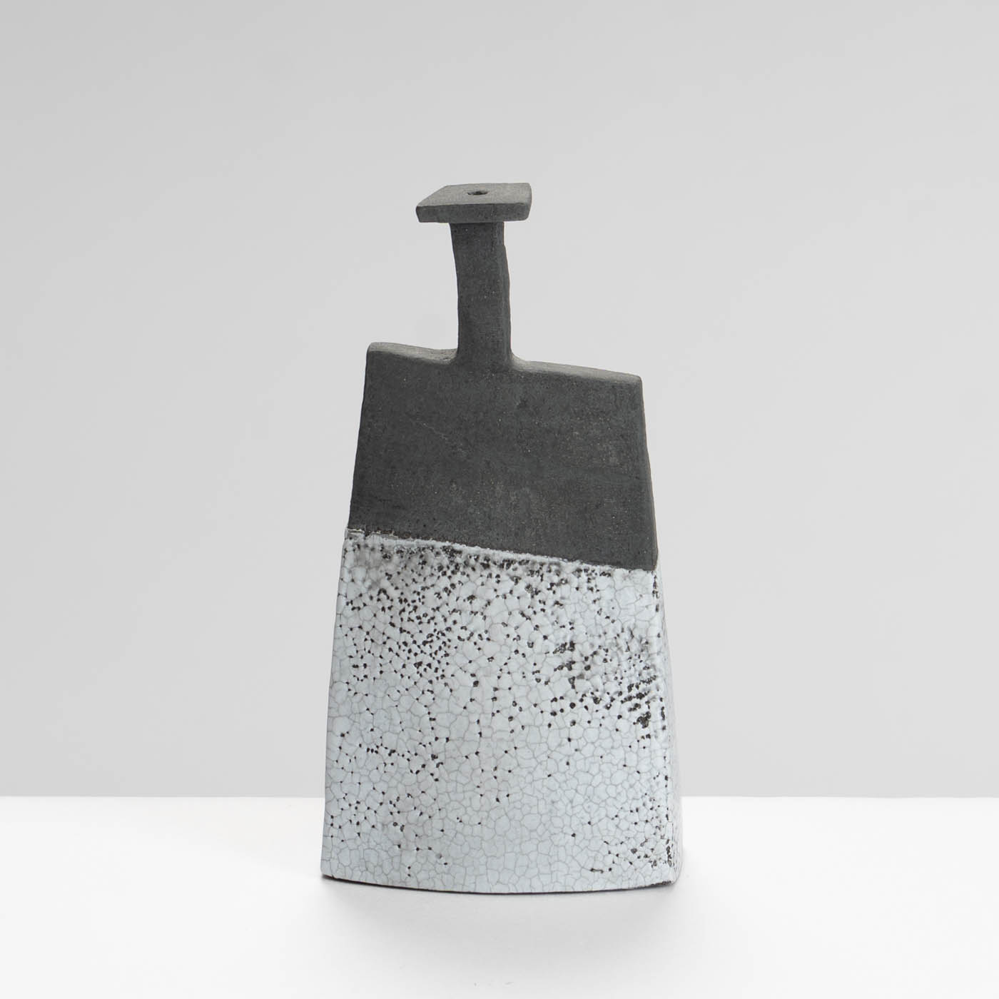 UM590Y49 Bottle Form