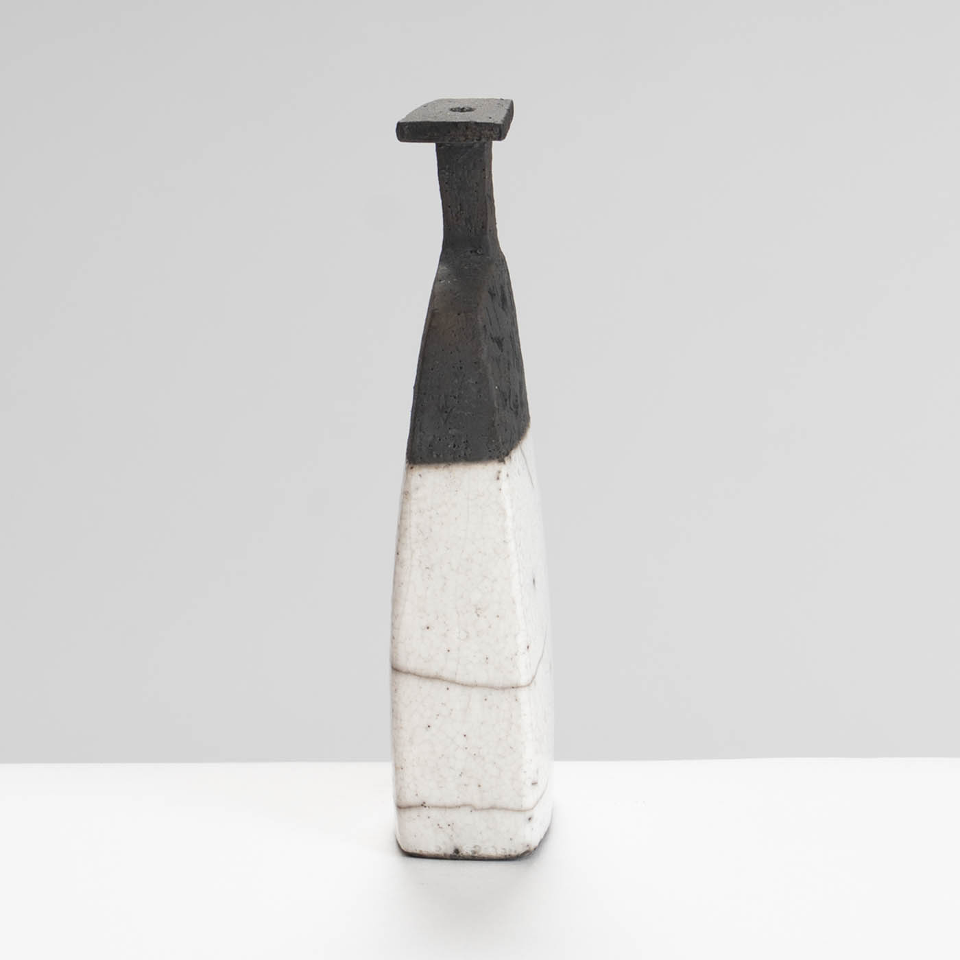 UM590Y45 Bottle Form