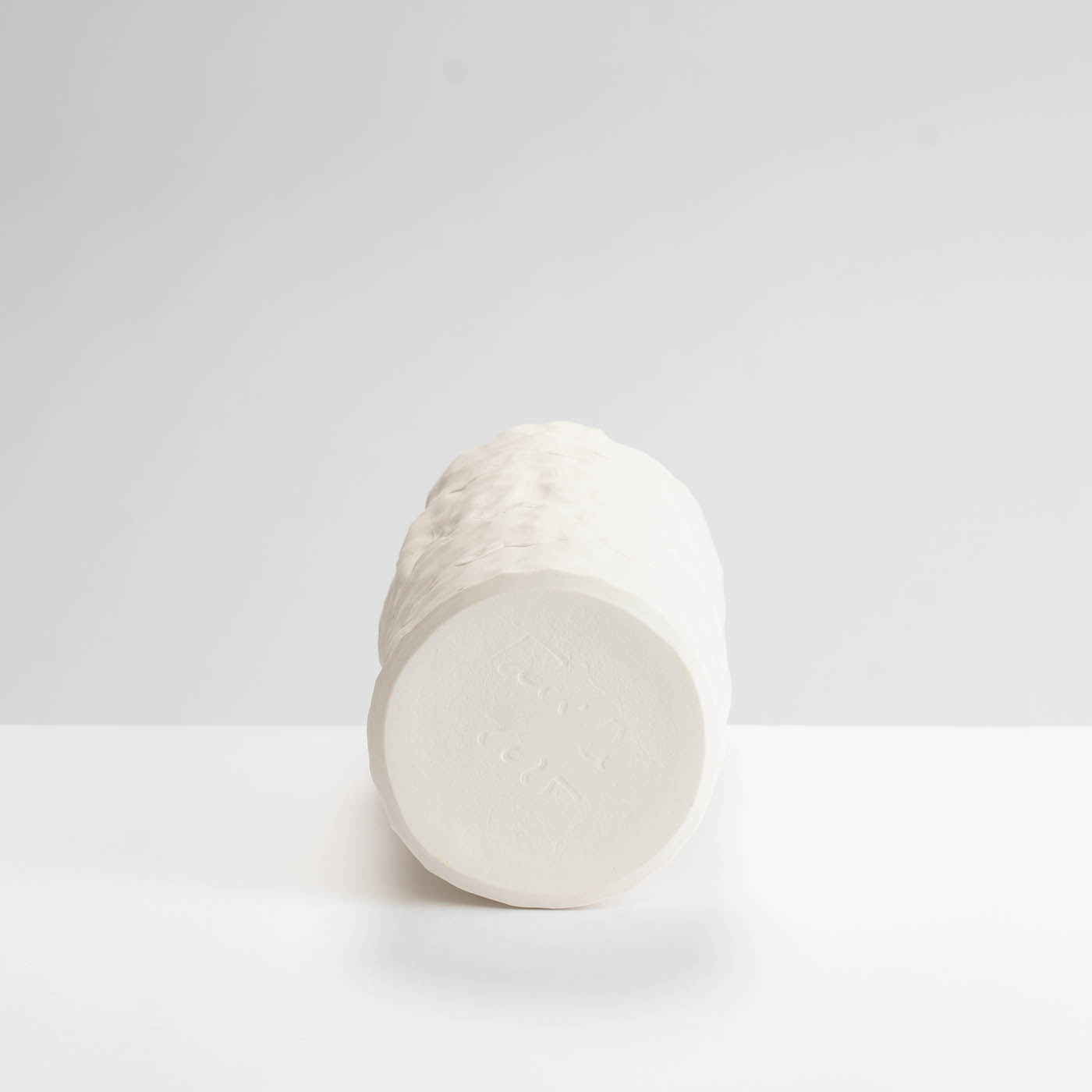 TD585Y11 Porcelain Organic Vessel