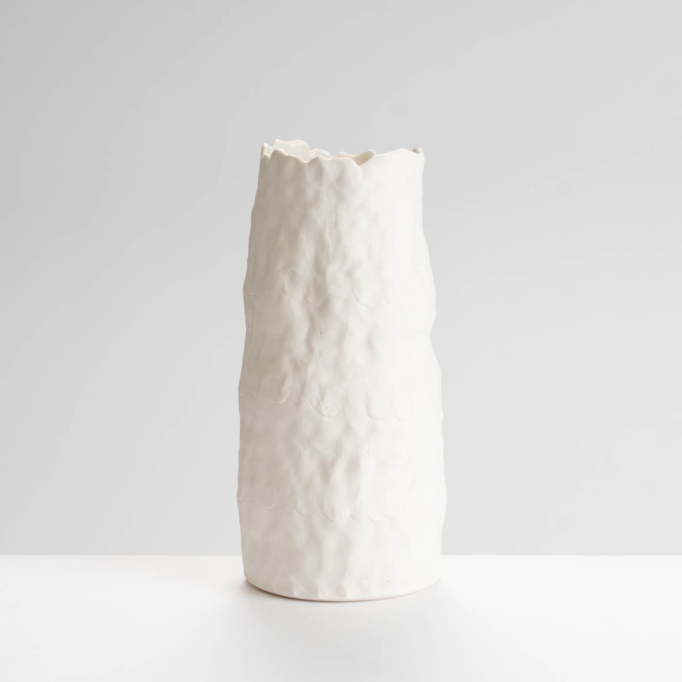TD585Y10 Porcelain Organic Vessel