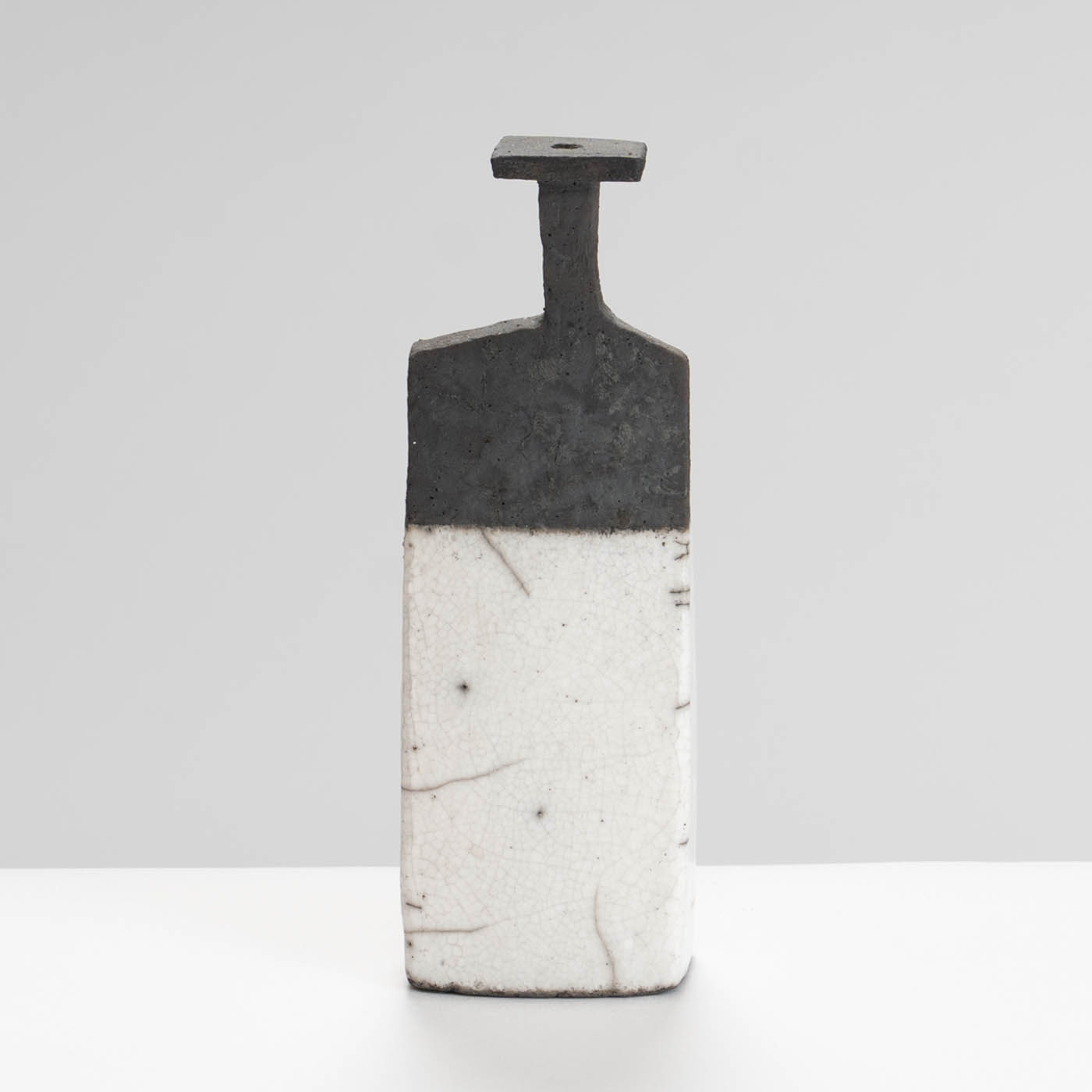 UM590Y45 Bottle Form