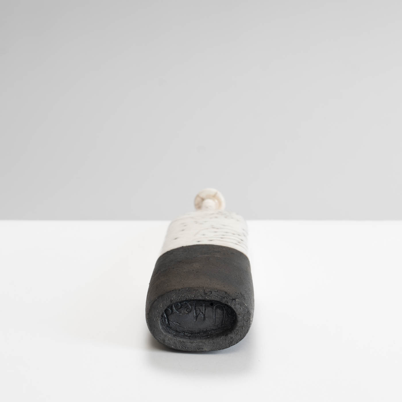 UM590Y53 Bottle Form