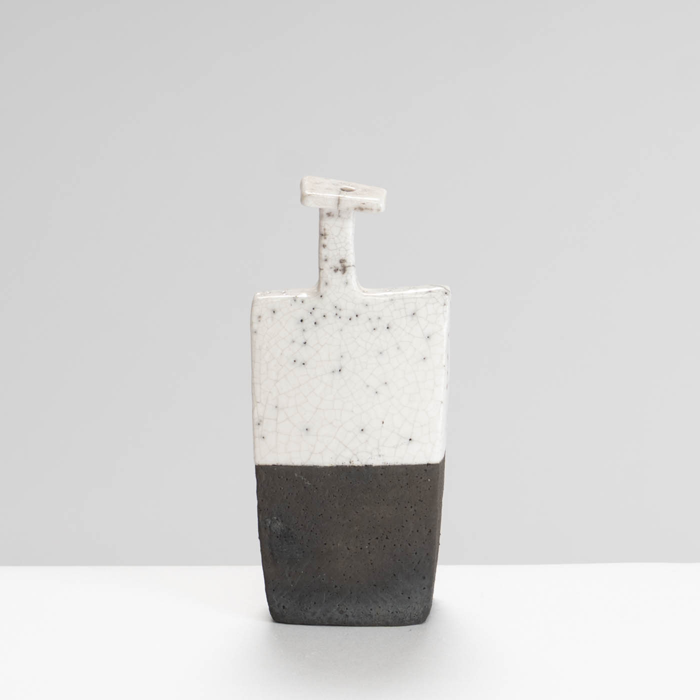 UM590Y44 Bottle Form