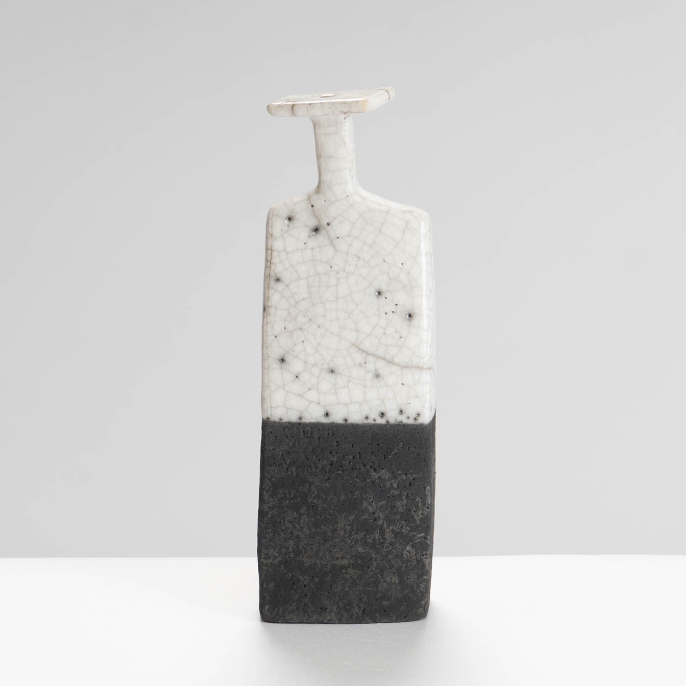 UM590Y47 Bottle Form