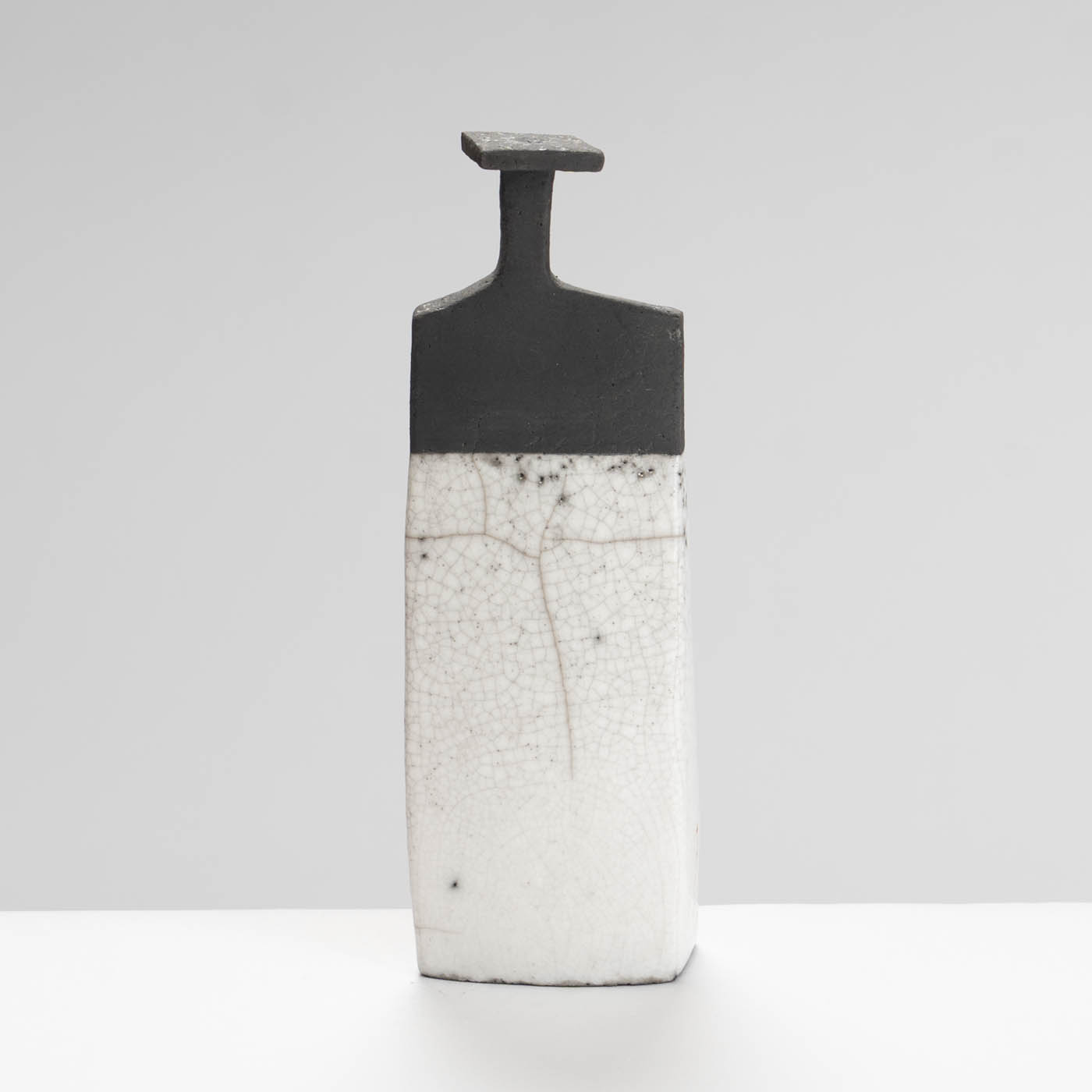 UM590Y48 Bottle Form