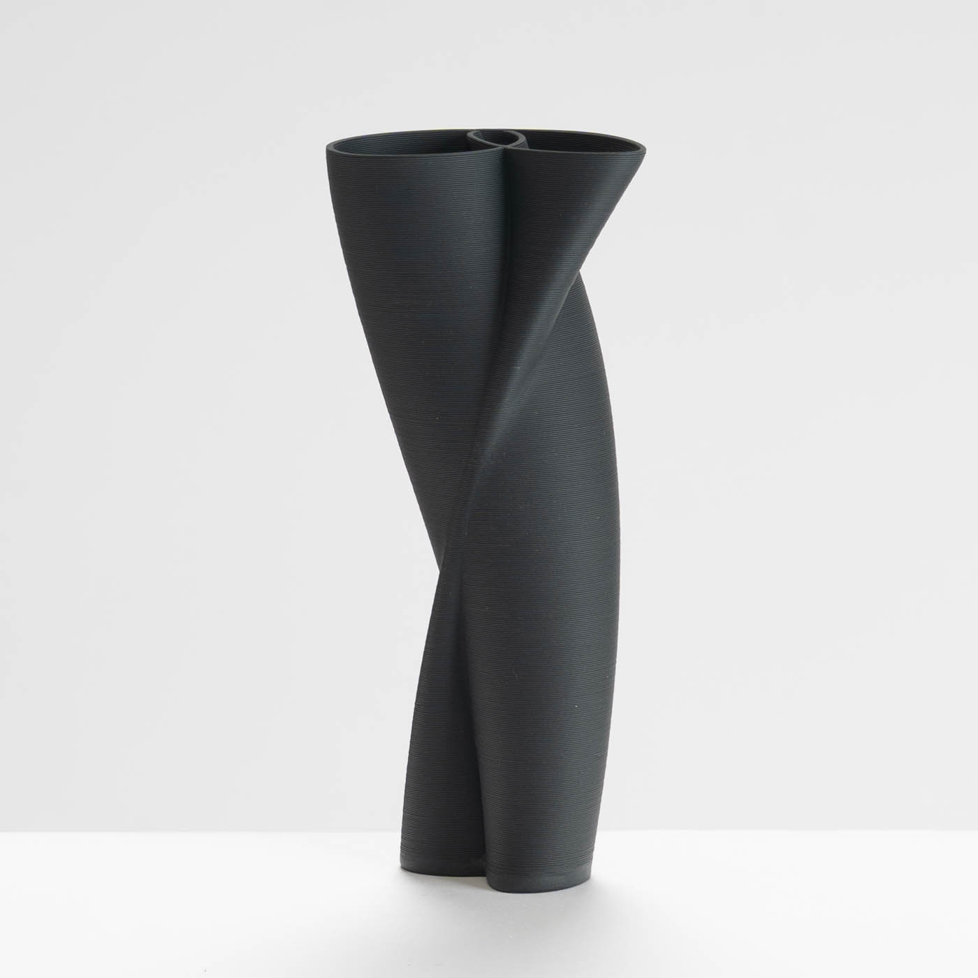 JH588Y34 Harmony Vase