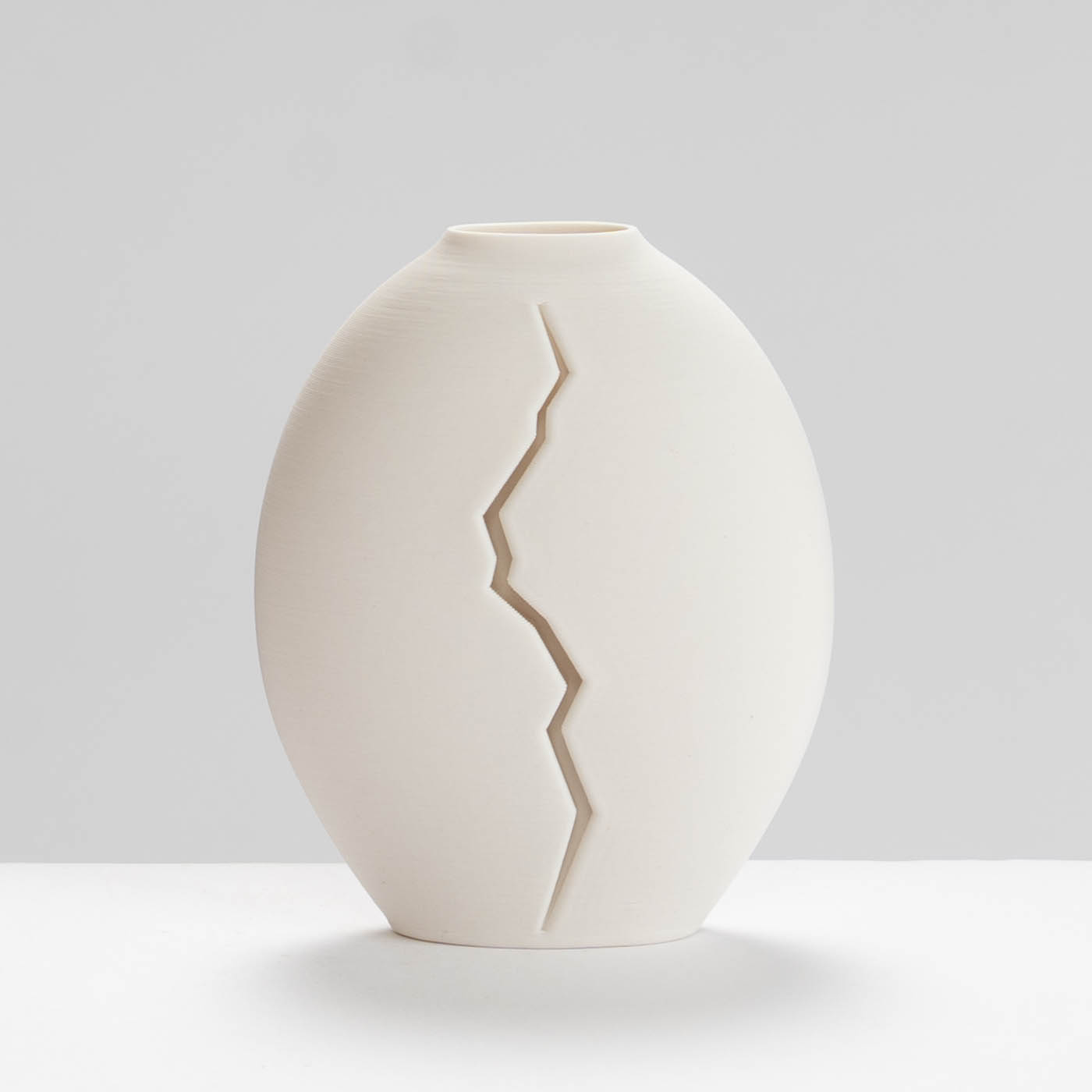 JH588Y36 Fractured Pebble