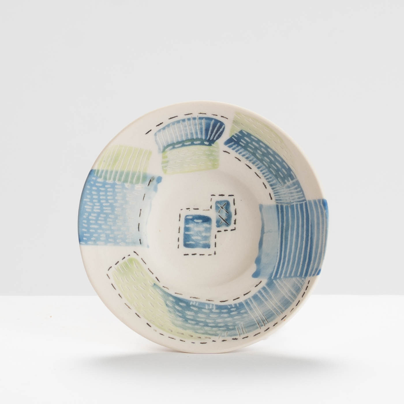 LC142Y342 Stitched Pin dish