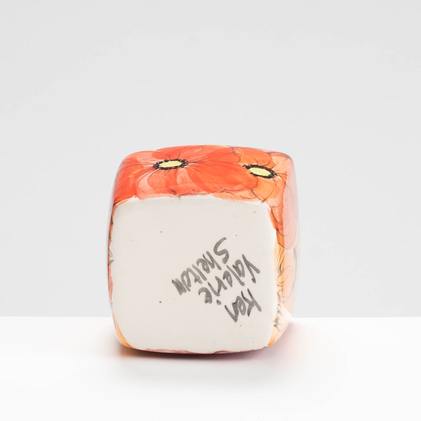 SP426Y109 Square Vase