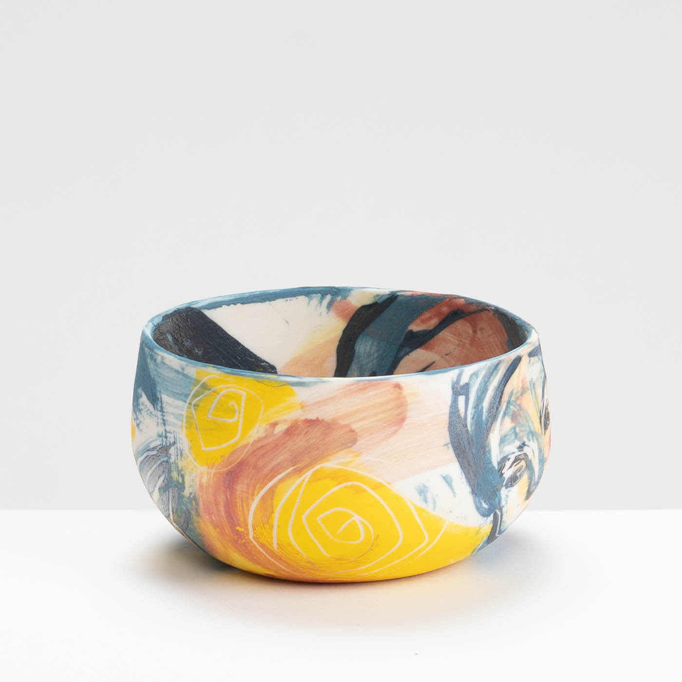 JP271Y210 Hold the Light