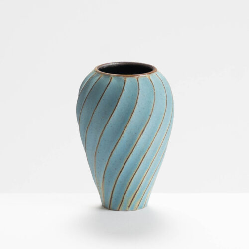 EM183Y952 Mini Twist Faceted Vase