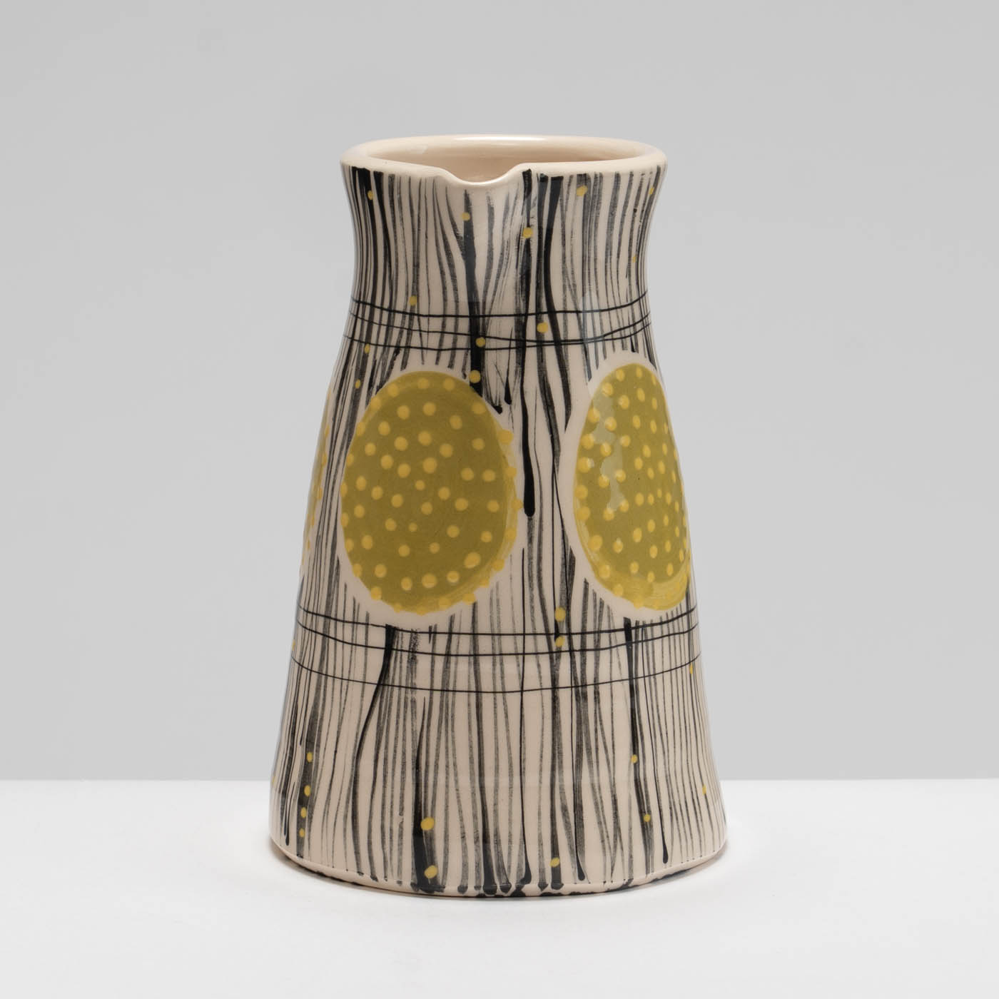 IS453Y424 Med/Small Jug