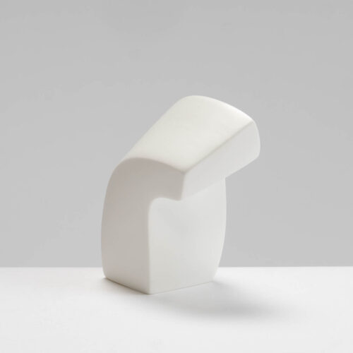 AV580Y09 Small Sculpture