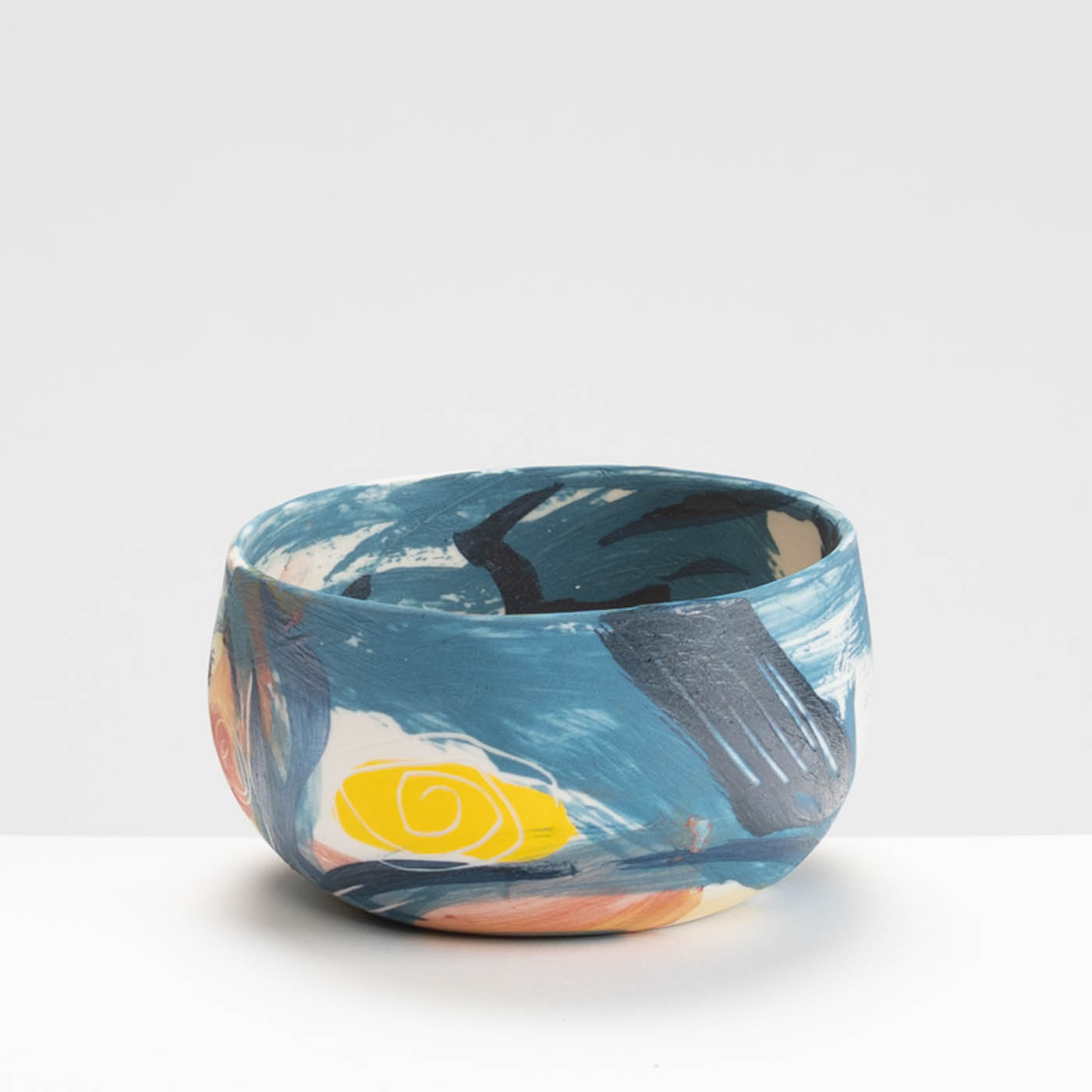 JP271Y210 Hold the Light