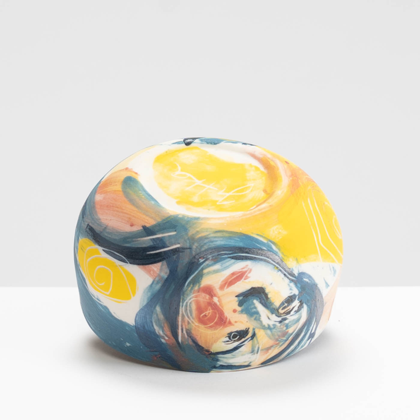 JP271Y210 Hold the Light