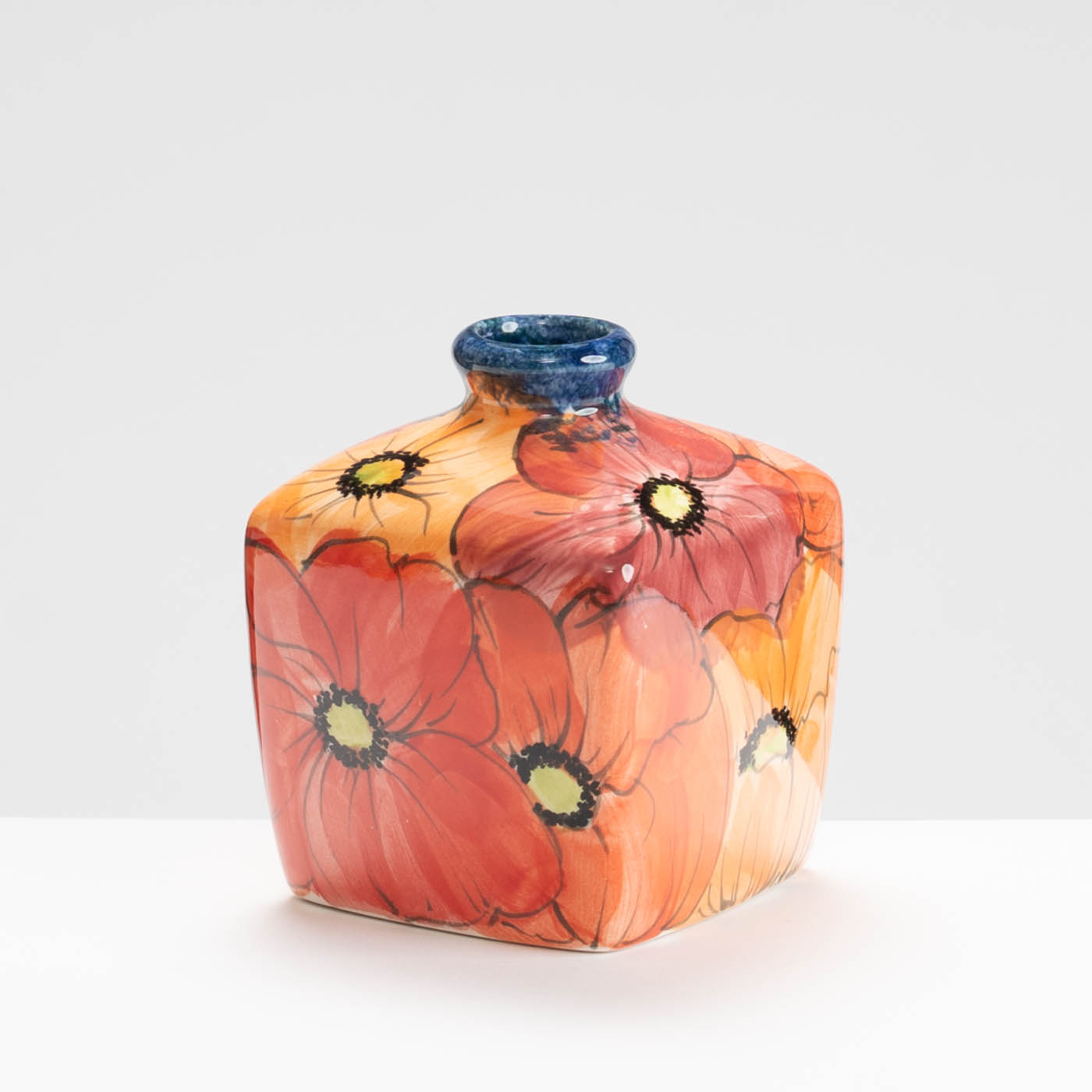 SP426Y109 Square Vase