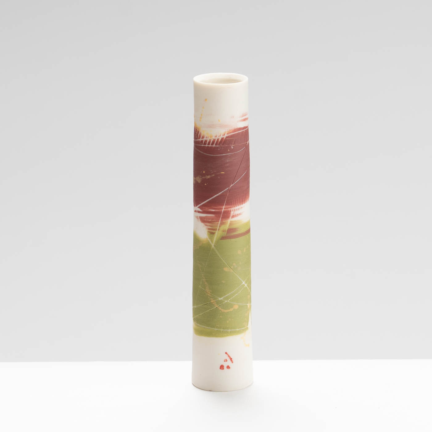 AT488Y543 Single Stem Vase Burgundy Moss