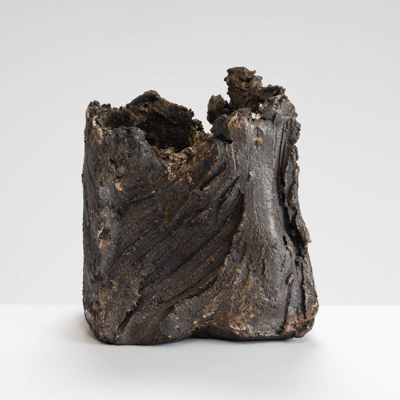 LB556Y96 Open Rock Form