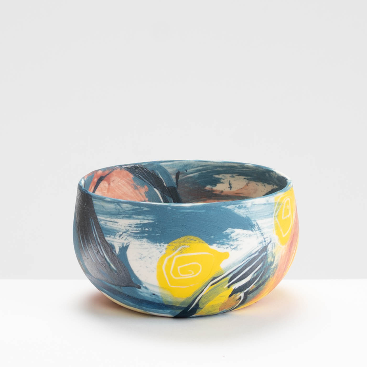 JP271Y210 Hold the Light